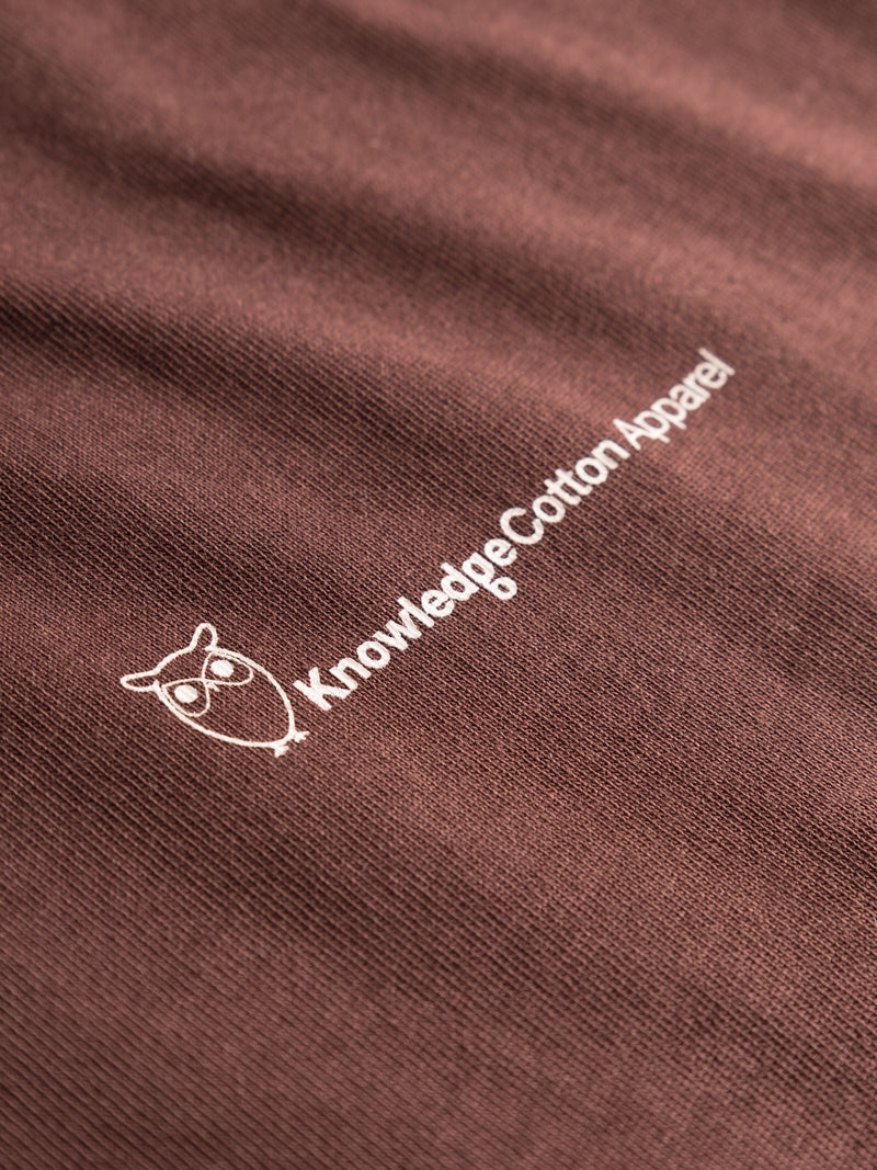 Regular trademark chest print t-shirt - GOTS