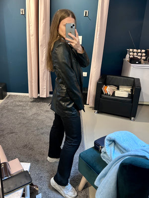 FAUX LEATHER BLAZER