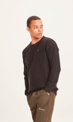 Pique Badge Knit o-neck